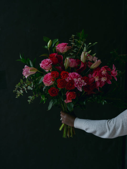 L' Aristocrat and Floral Subscription Services